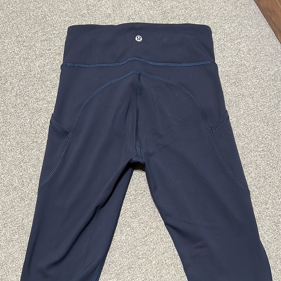 Lululemon Invigorate HR 25” - Picture 4 of 7